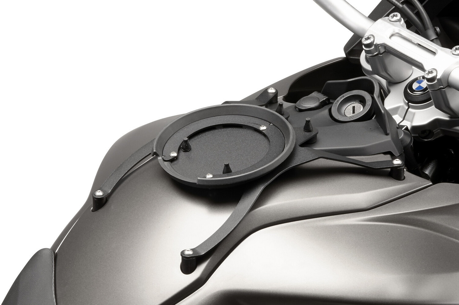 

Система быстрого крепления IXS Givi TF18 TANKLOCK для рюкзаков к мотоциклу