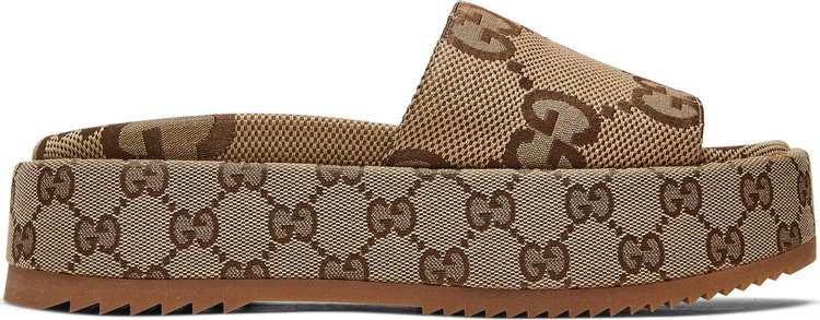 цена Сандалии Gucci Wmns GG Lame Platform Slide Sandal Camel Monogram, кэмел