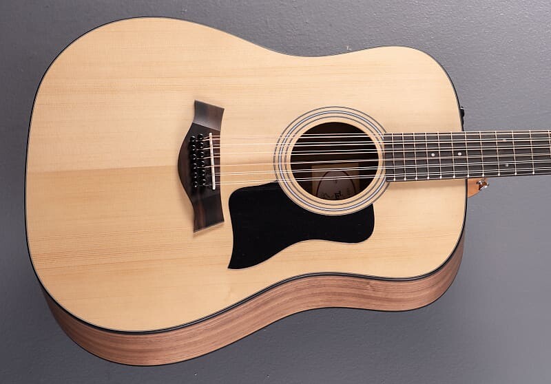 

150E 12-струнный Taylor 150E 12-String