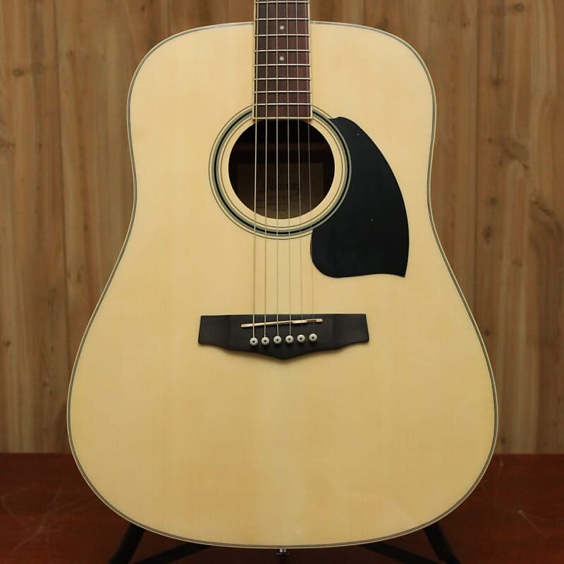 

Акустическая гитара Ibanez PF15 - натуральный цвет