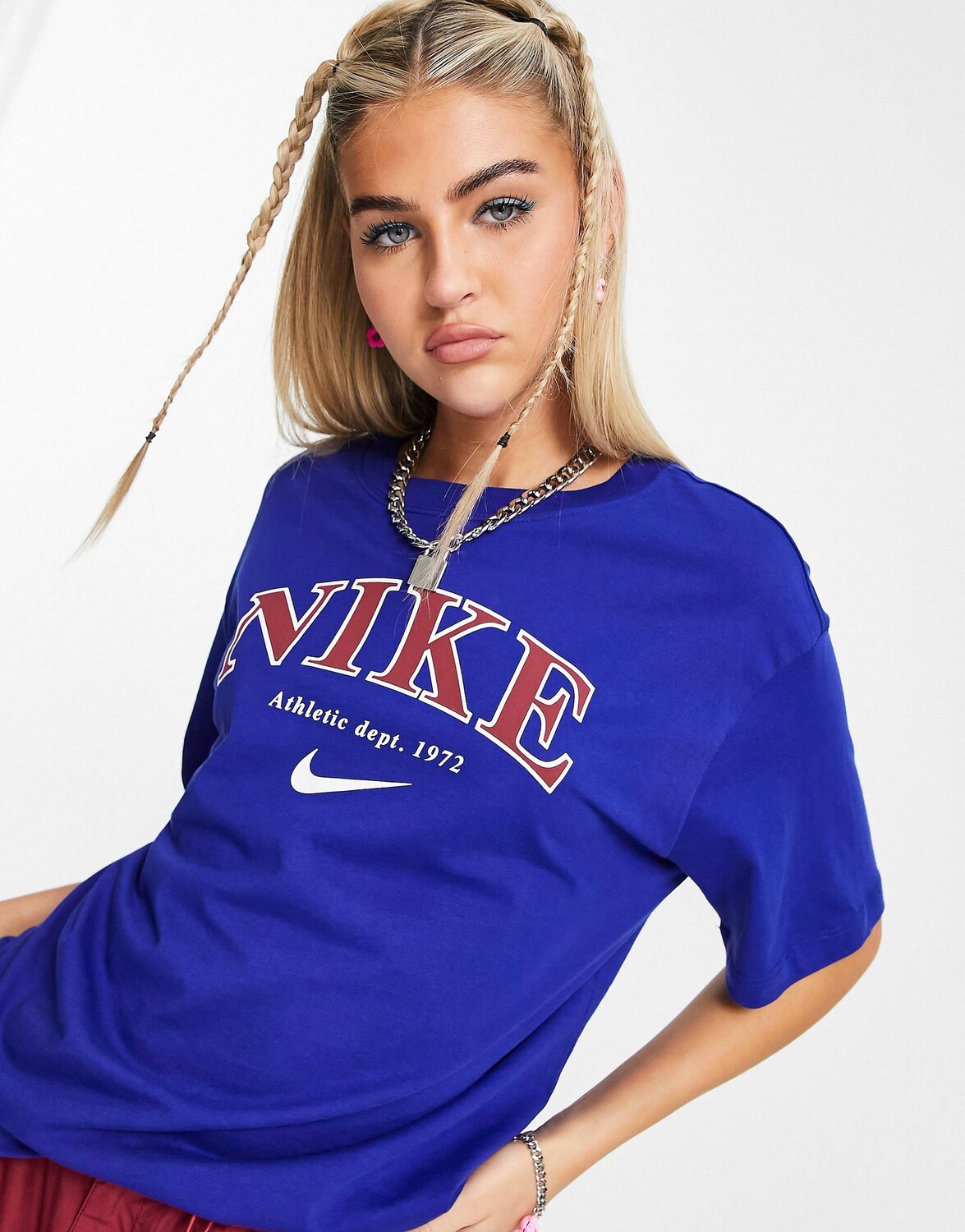 

Футболка Nike Unisex Varsity ярко-синего цвета