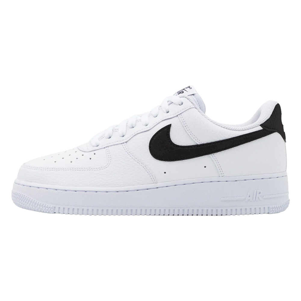 

Кроссовки Nike Air Force 1 '07, белый/черный (Размер 42 RU)
