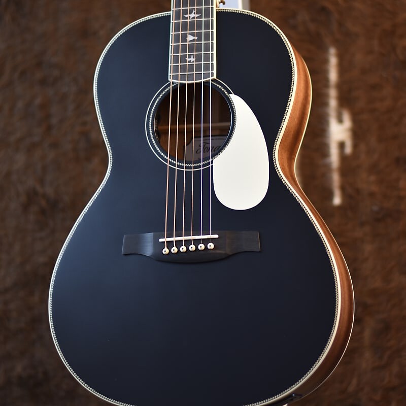 

PRS SE P20E Атласный черный топ SE P20e Parlor Tobacco Sunburst