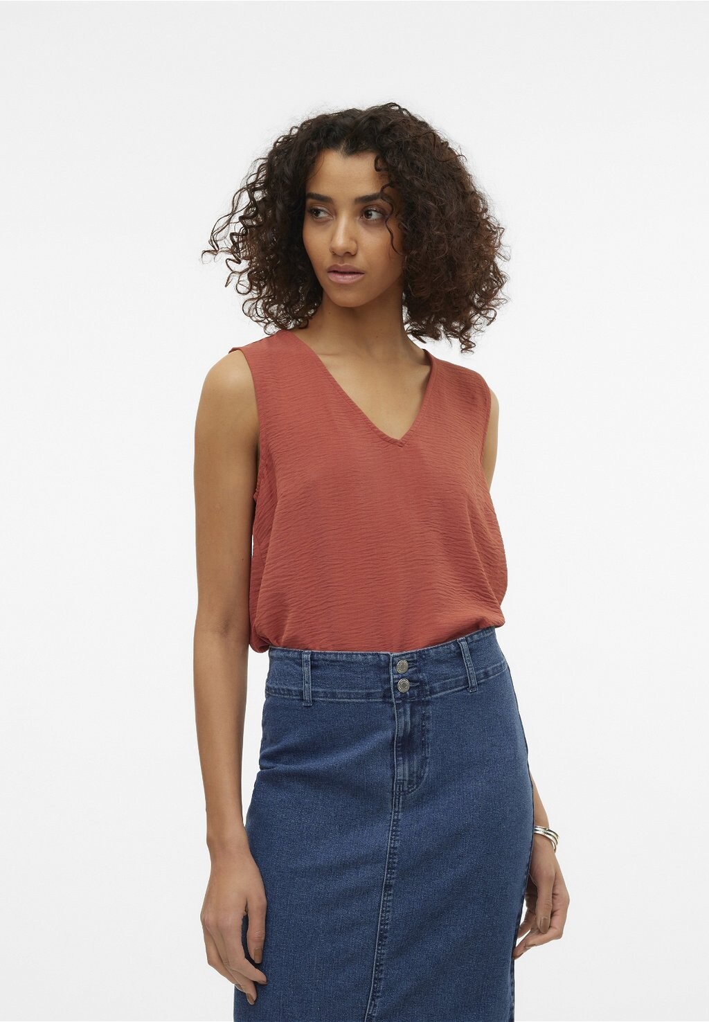 

Блузка VMALVA VNECK Vero Moda, цвет marsala