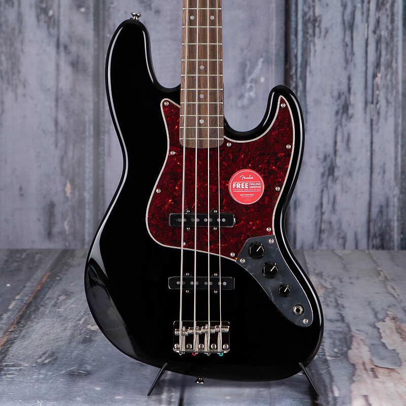 

Squier Classic Vibe '60s Jazz Bass, черный