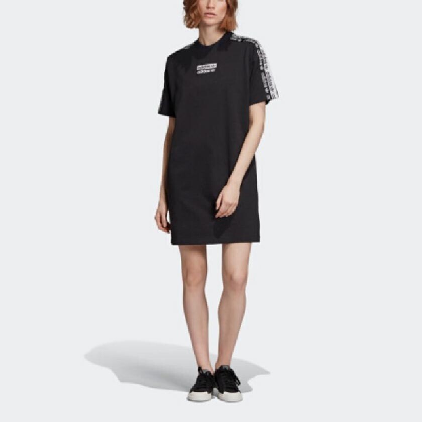 

Платье adidas, черный