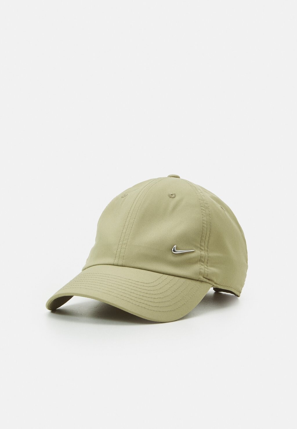 

Бейсболка Nike