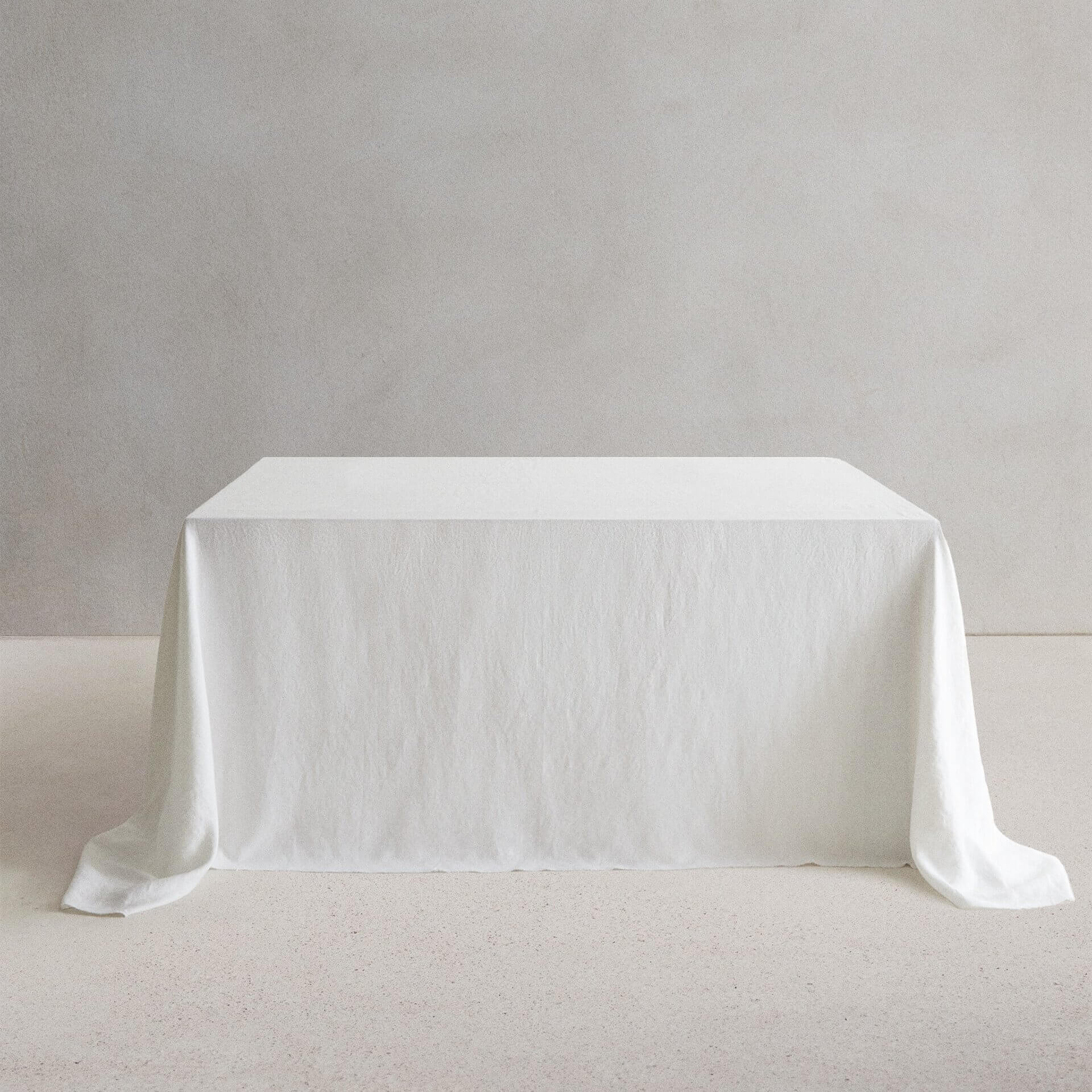 Льняная скатерть Zara Home+ By Vincent Van Duysen Tablecloth 01, белый