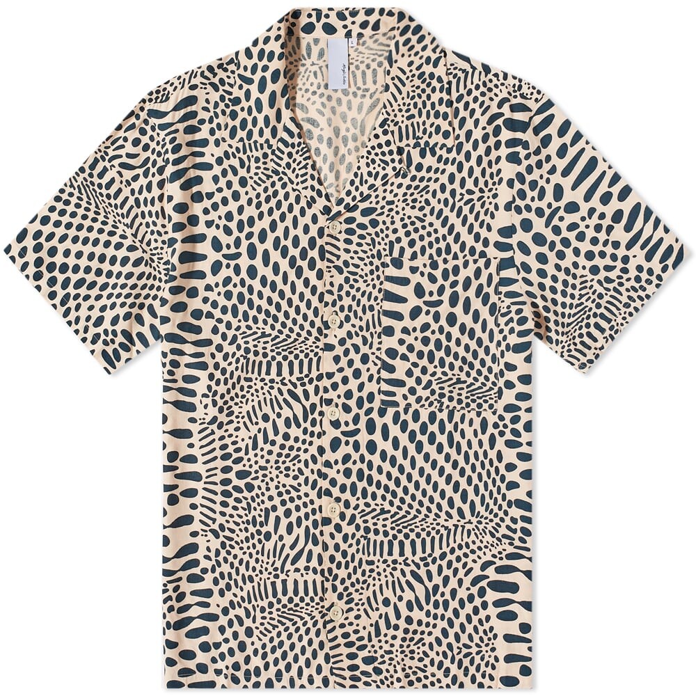 

Рубашка Magic Castles Warp Dot Vacation Shirt