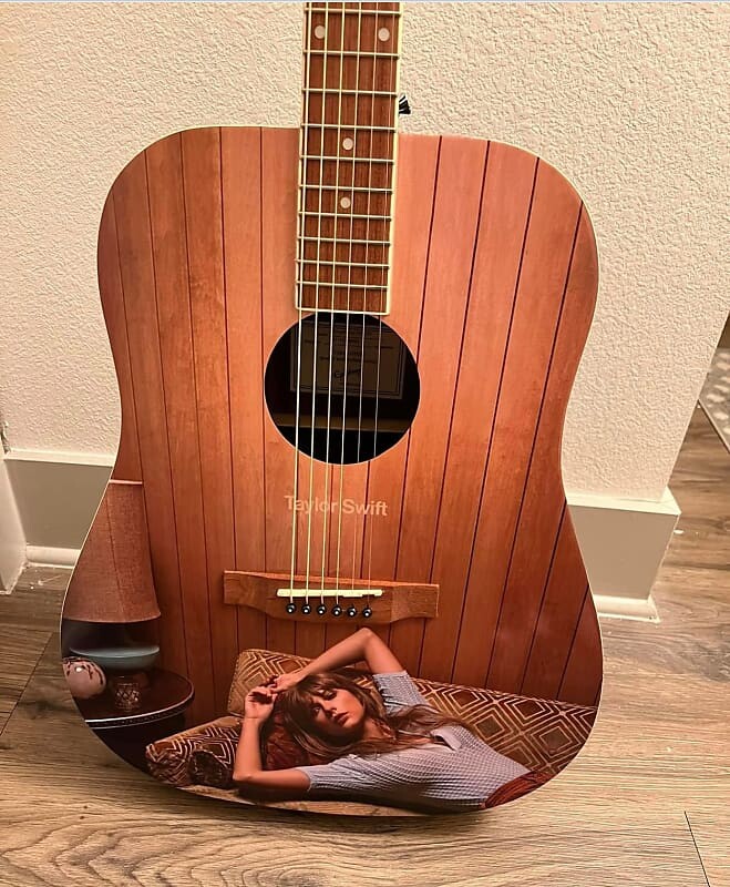 

Акустическая гитара Taylor Swift Midnights Epiphone DR-100
