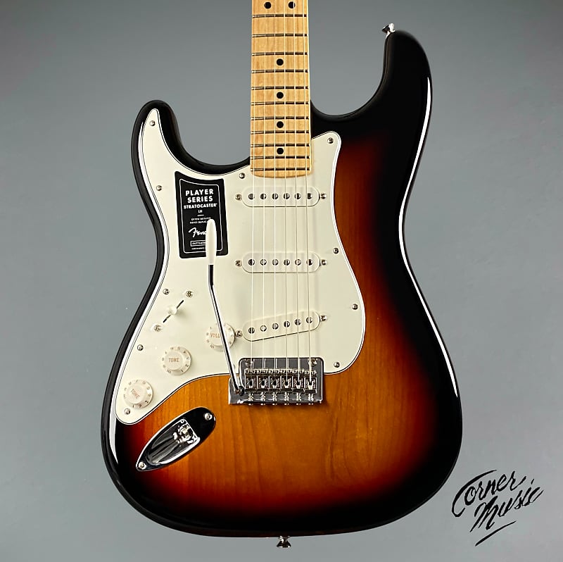 fender player stratocaster left handed 2022 3 tone sunburst с кленовой накладкой Fender Player Stratocaster Left-Handed 2021 3-Color Sunburst