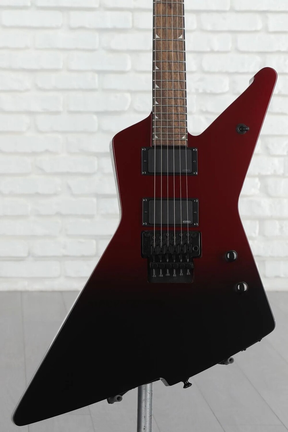 

Jackson Pro Series Signature Фил Деммель Demmelition Fury PD - Red Tide Fade