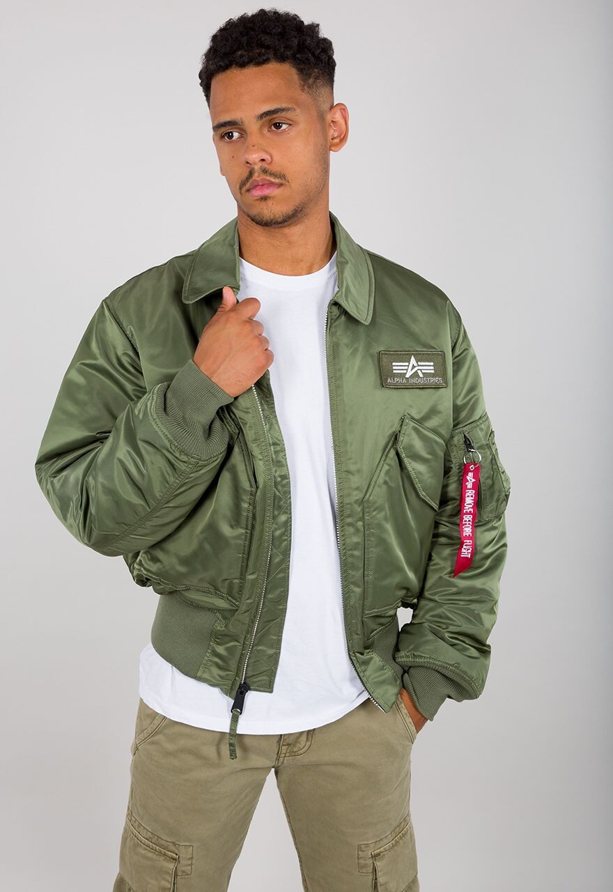 

Куртка Alpha Industries Jacke, зеленый