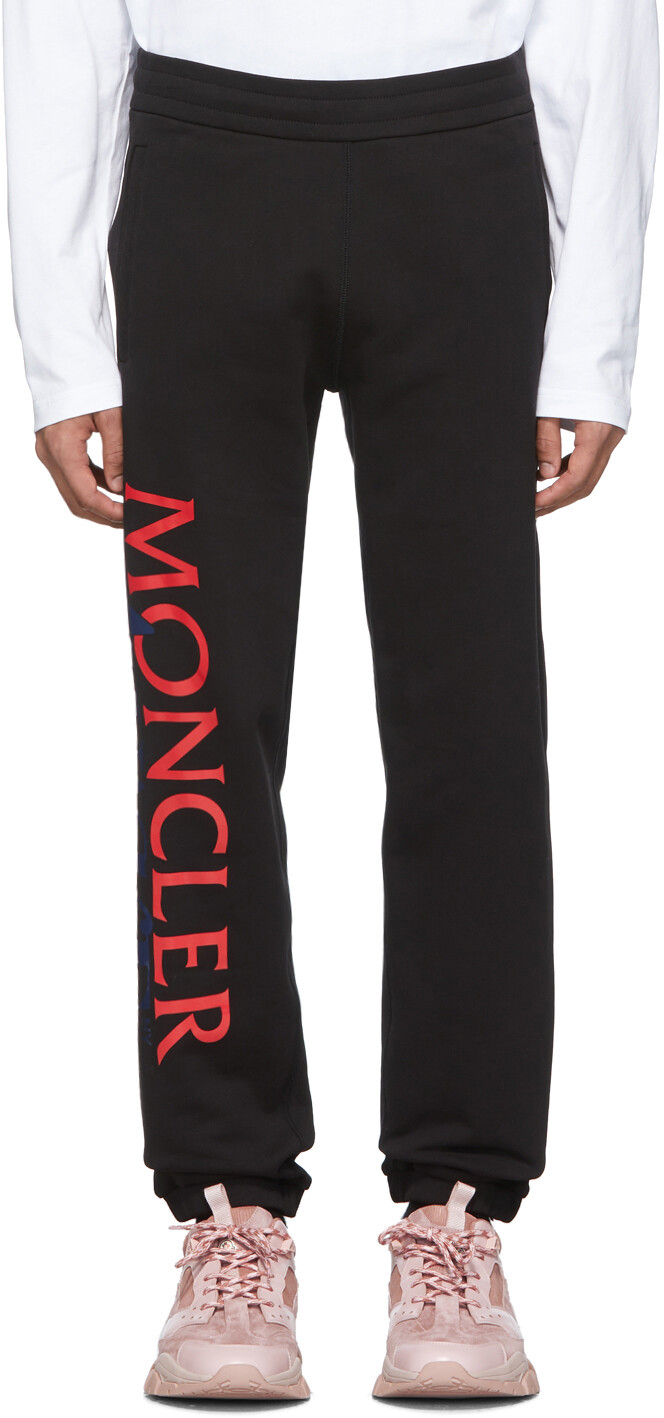 

2 Брюки Moncler 1952 Black Awake NY Edition с логотипом Moncler Genius