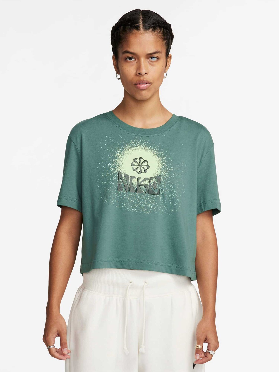

Футболка Nike W NSW TEE OC1 EDAY, зеленый