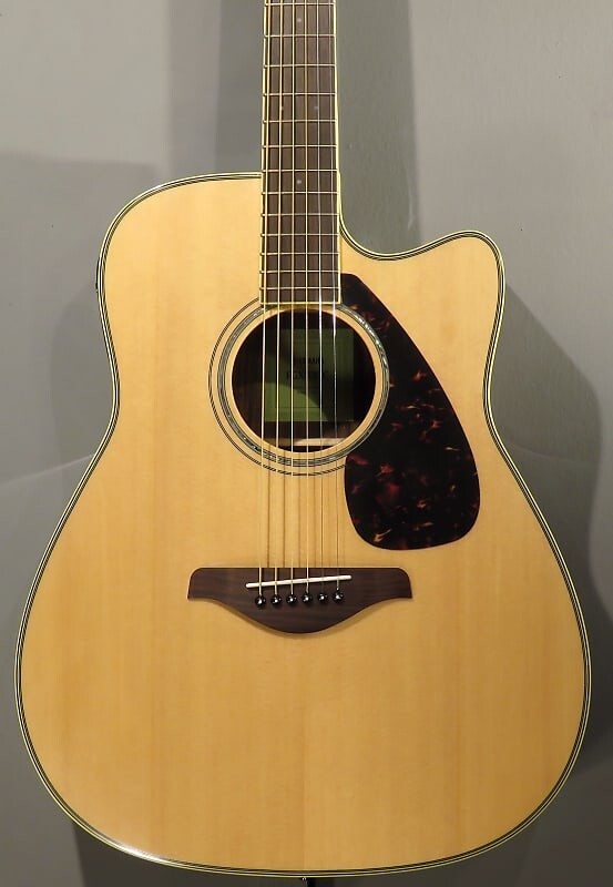 

Yamaha FGX830C 2022 Натуральный