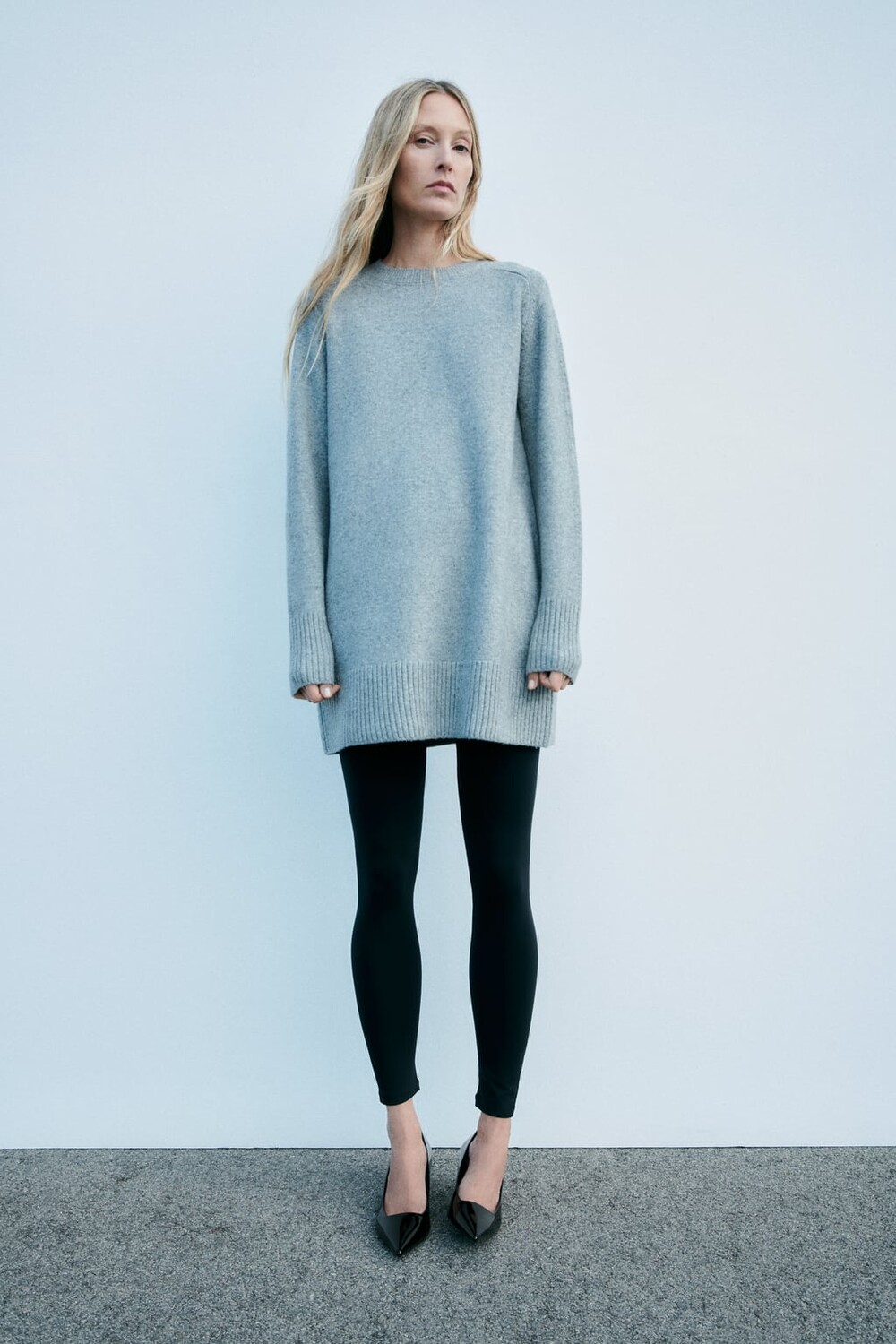 

Блестящие туфли на каблуке ZARA, черный