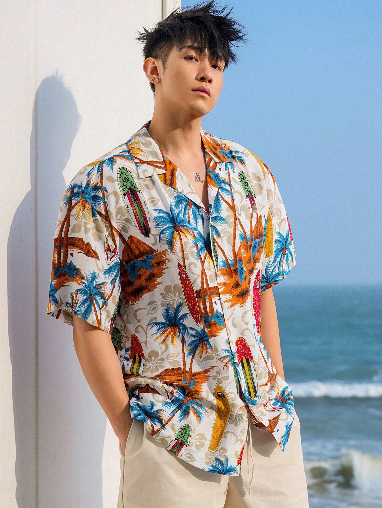 DAZY Мужская летняя пляжная гавайская рубашка с принтом пальм, многоцветный 2022 летняя гавайская рубашка мужская рубашка свободная рубашка с отворотом и коротким рукавом пляжная одежда футболки гавайская мужская