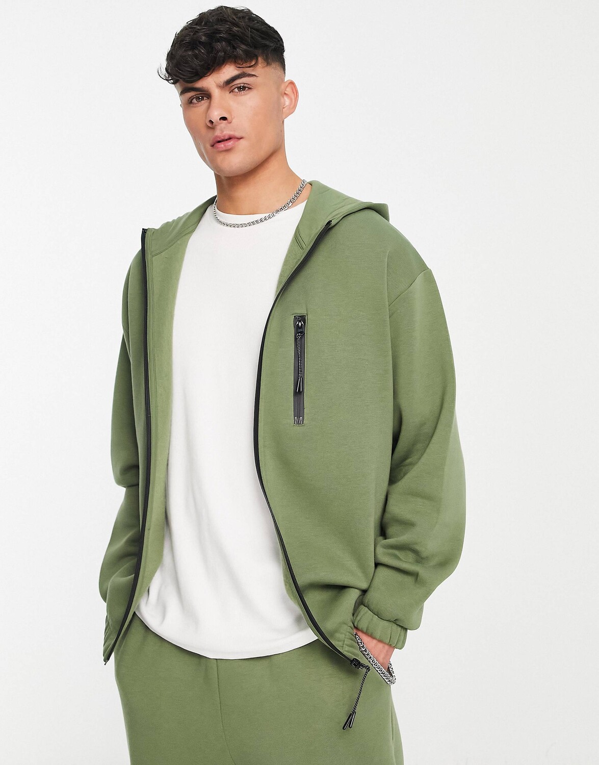 

Толстовка оверсайз цвета хаки со спортивной молнией ASOS DESIGN coord