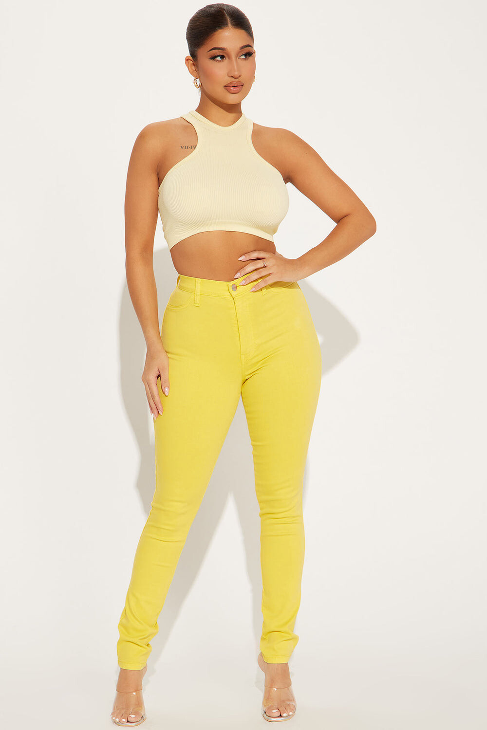 

Джинсы скинни Fashion Nova FN062401, желтый