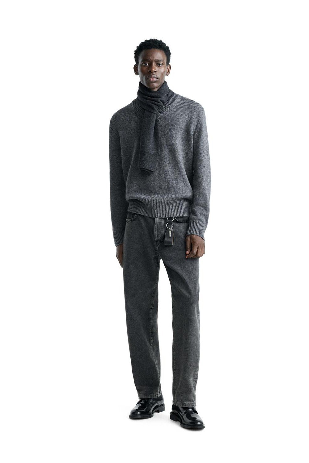 

Джинсы стандартного кроя ZARA, серый