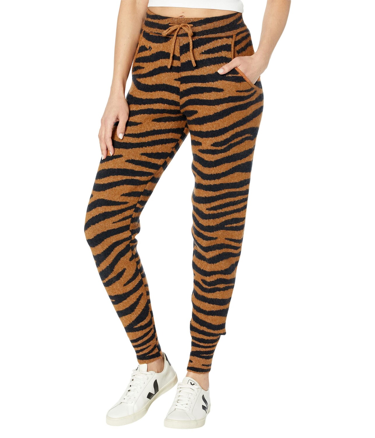 

Брюки Kate Spade New York, Tiger Stripes Dream Joggers, Коричневый, Брюки Kate Spade New York, Tiger Stripes Dream Joggers