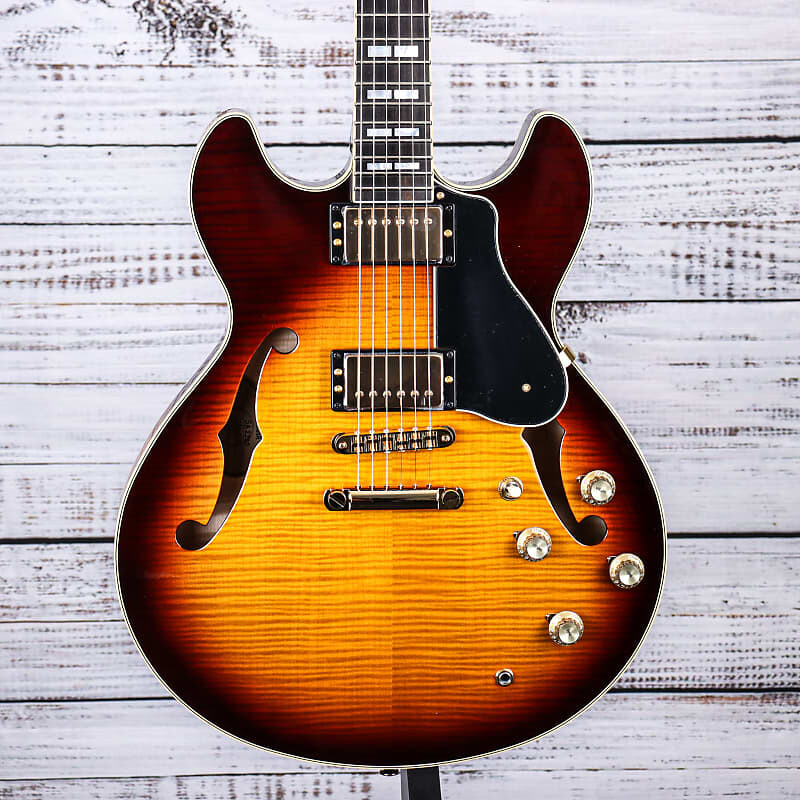 

Электрогитара Yamaha с полым корпусом | коричневый Санберст | СА2200 SA2200 Hollow Body Electric Guitar |