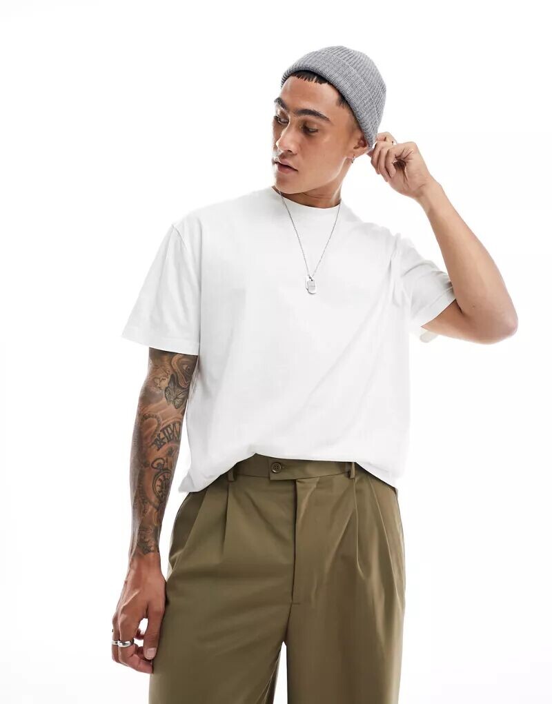 

Белая футболка свободного кроя ASOS