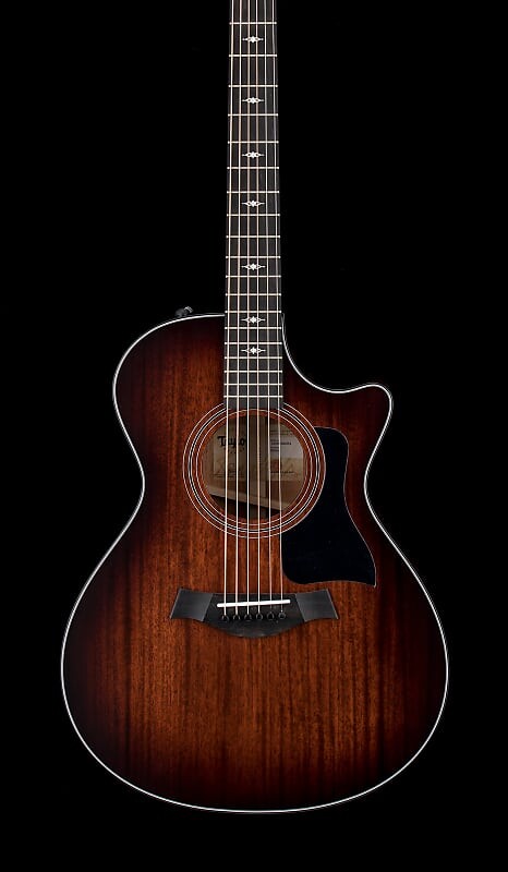 

Гитара Taylor 322ce V-Class #82054, тёмный