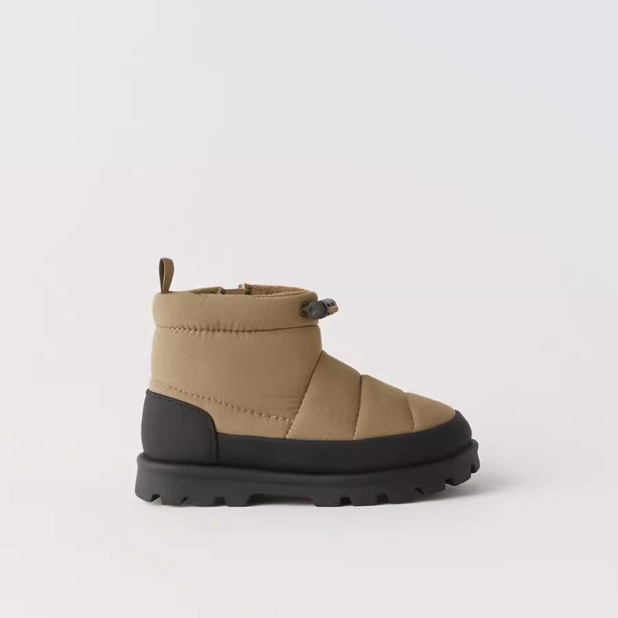 

Сапоги ZARA Quilted, бежевый/черный