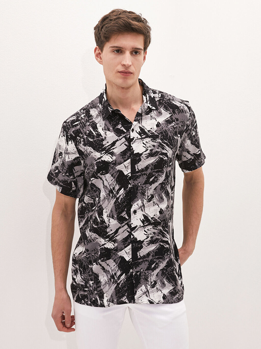 

Классическая мужская рубашка с коротким рукавом и узором LCW Casual