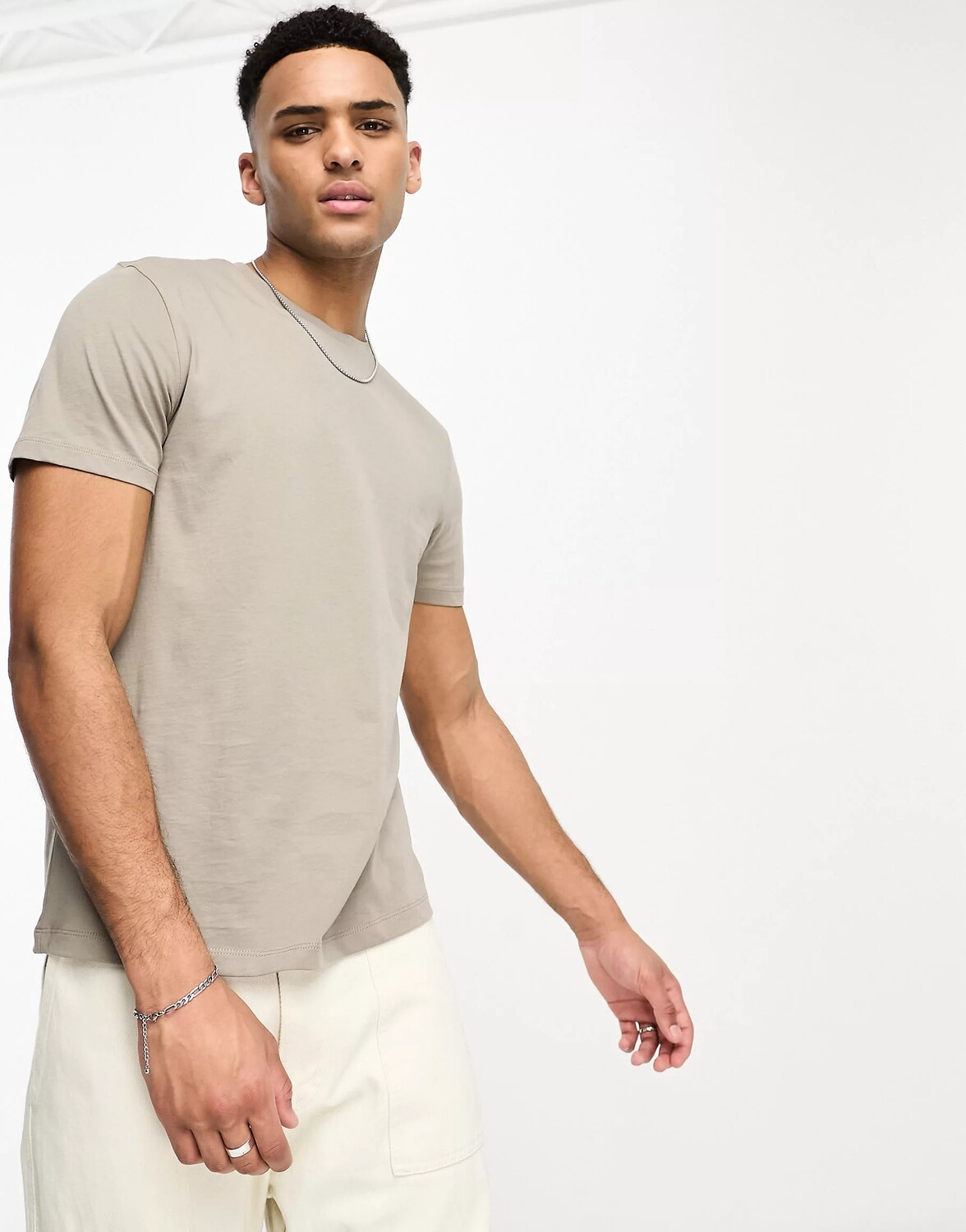 

Футболка Asos Design With Crew Neck, бежевый