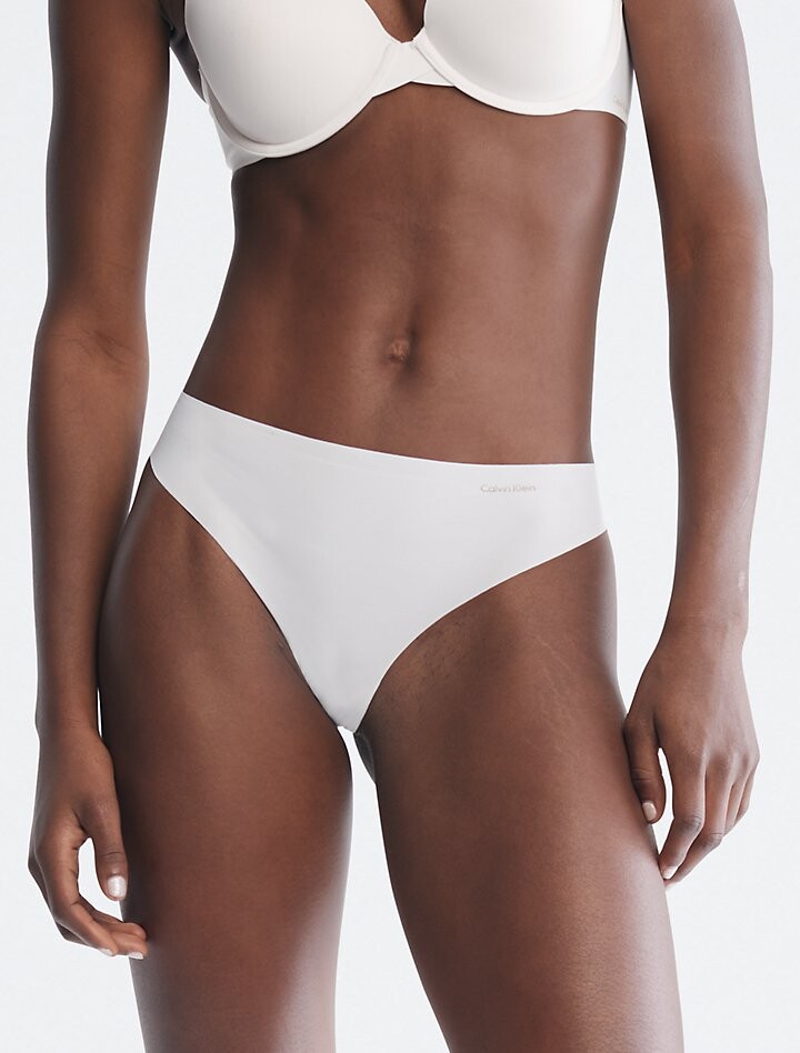 

Невидимые стринги Calvin Klein, белый