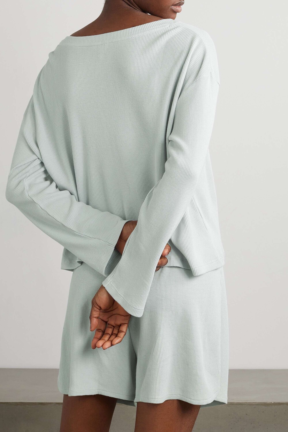 

EBERJEY Уютный пижамный комплект TENCEL из модала и хлопка Cozy Waffle, серый