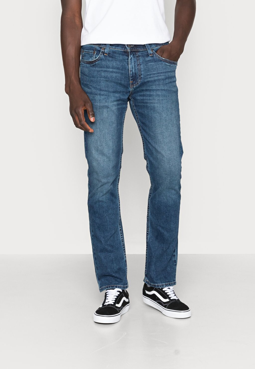 

Джинсы прямого кроя Hollister Co.