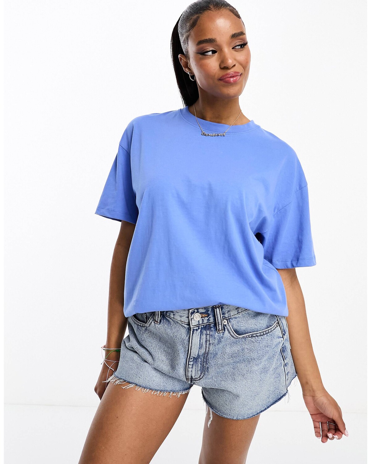 

Синяя футболка оверсайз Pull&Bear