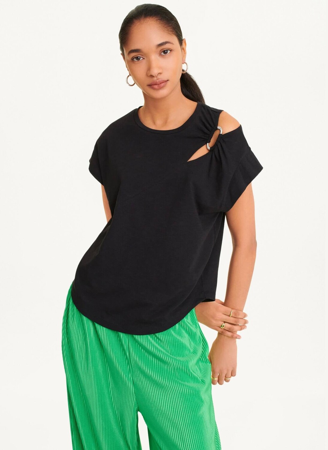 

Футболка DKNY Shoulder Cut Out, черный