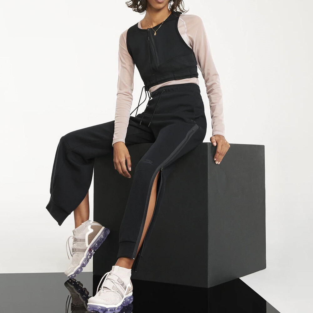 

Спортивные брюки Nike Sportswear Tech Fleece, черный