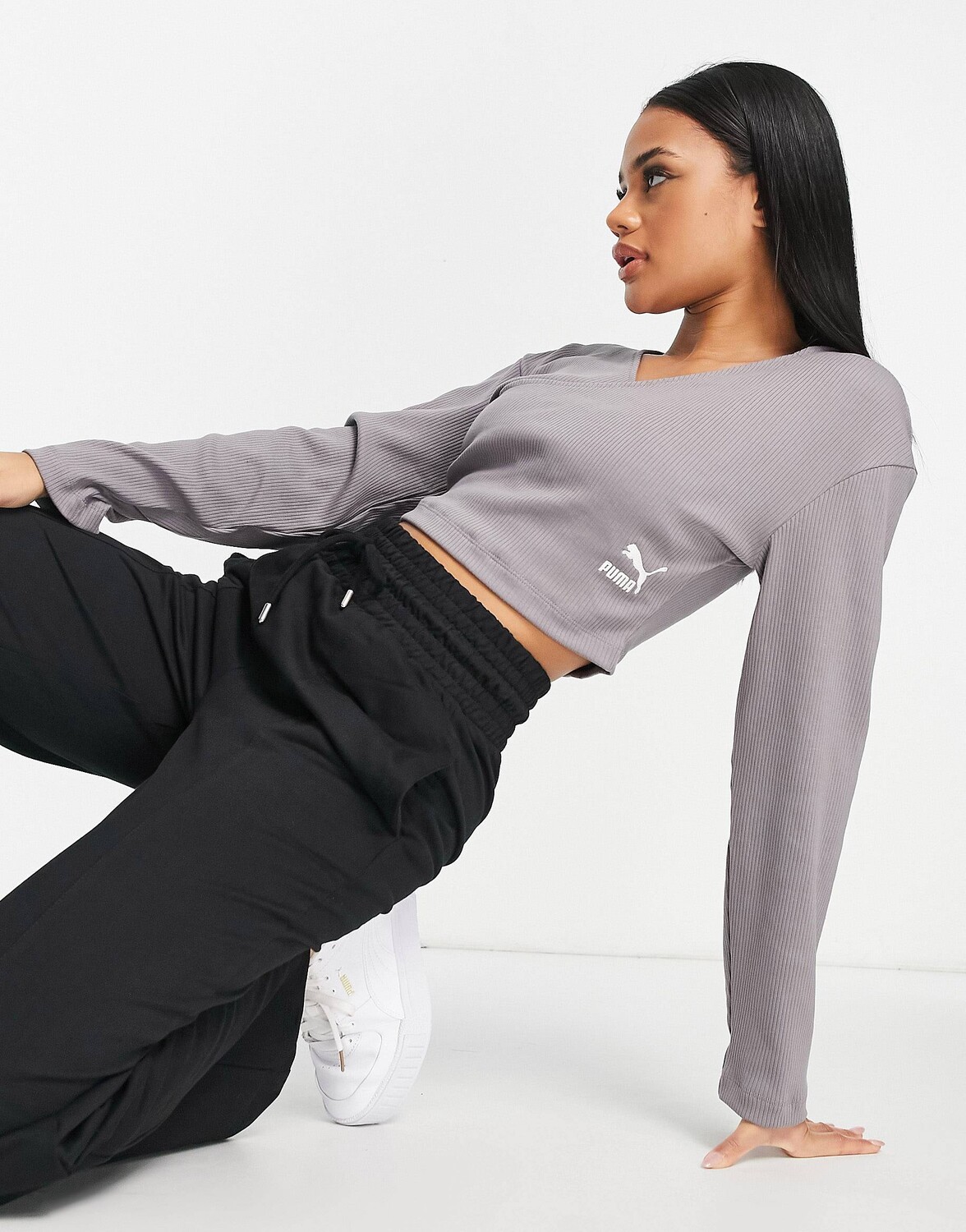 

Серый топ в рубчик с перекрестными ремешками Puma Classics