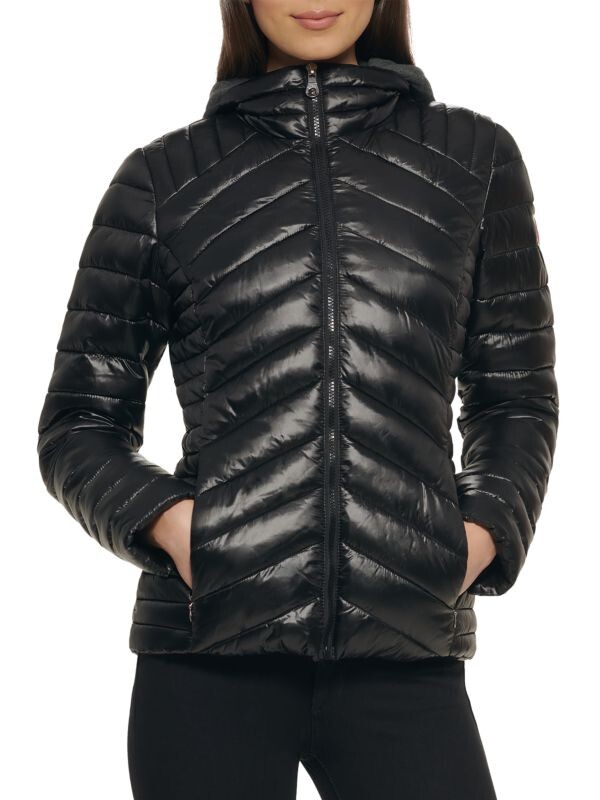 

Пуховик с капюшоном Guess Black