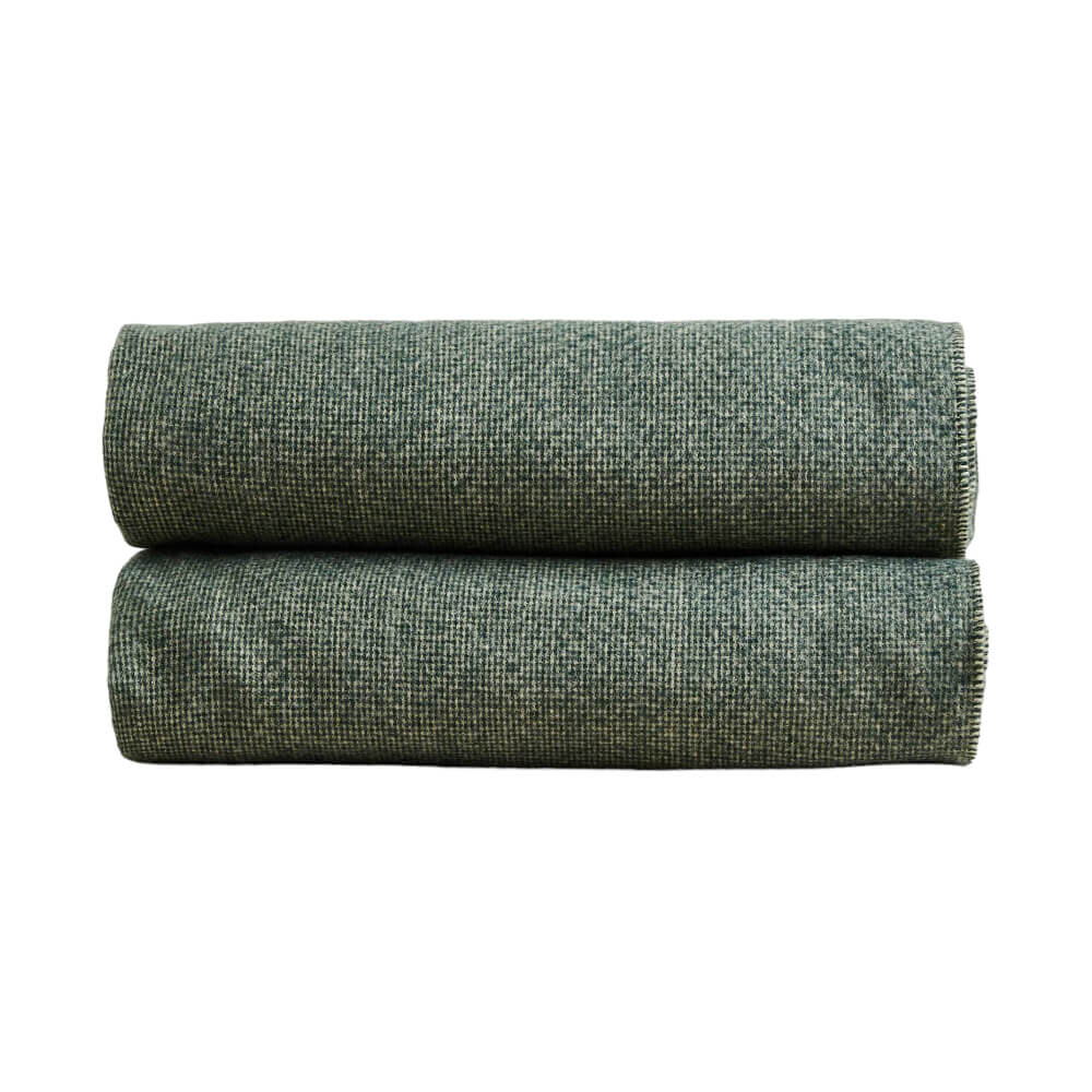 

Плед Zara Home Soft-touch, темно-зеленый