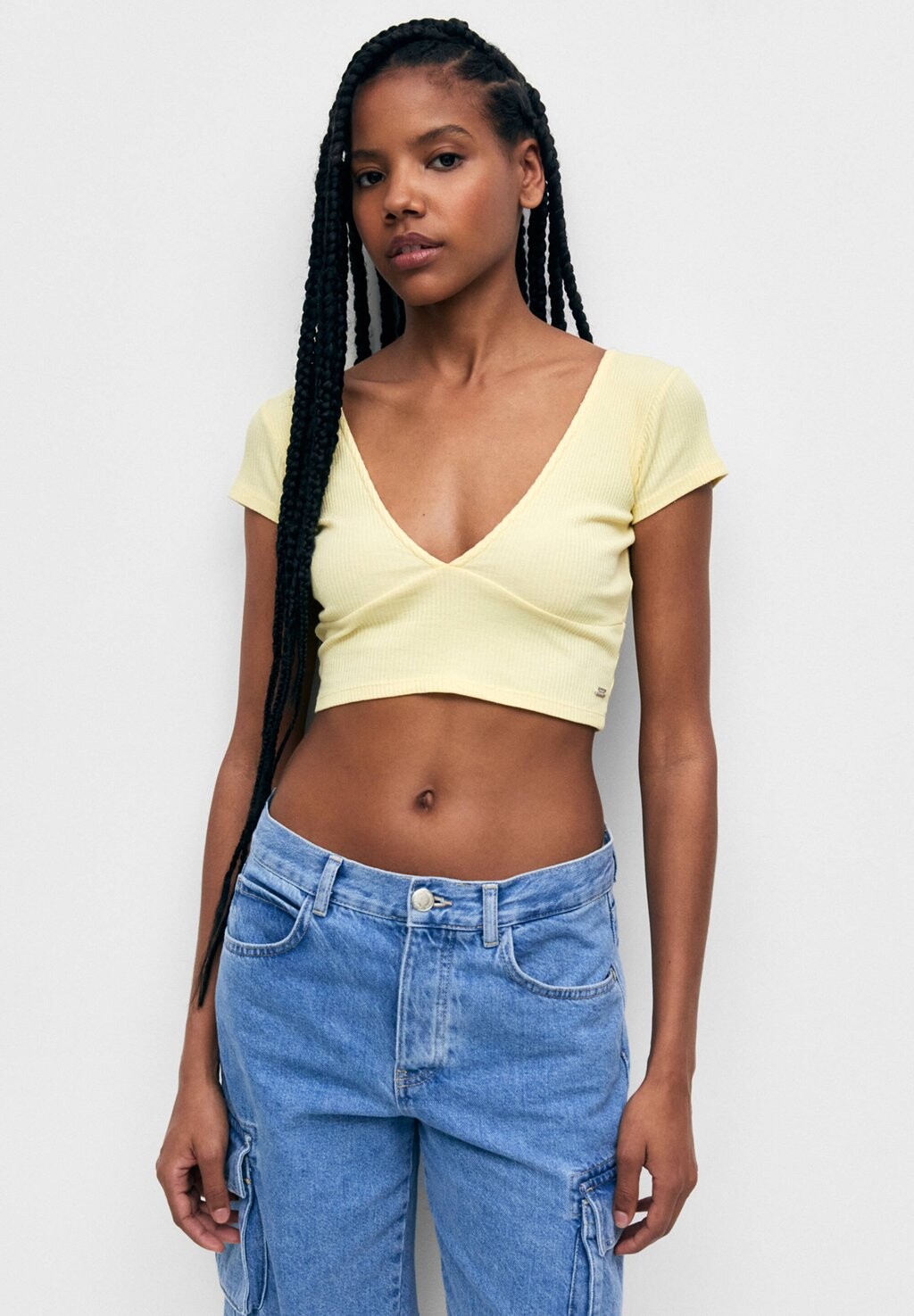 

Футболка с принтом PULL&BEAR, желтый