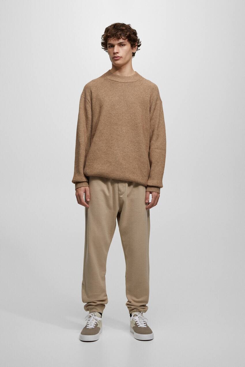 

Джоггеры в спортивном костюме с молниями Pull&Bear, песочный