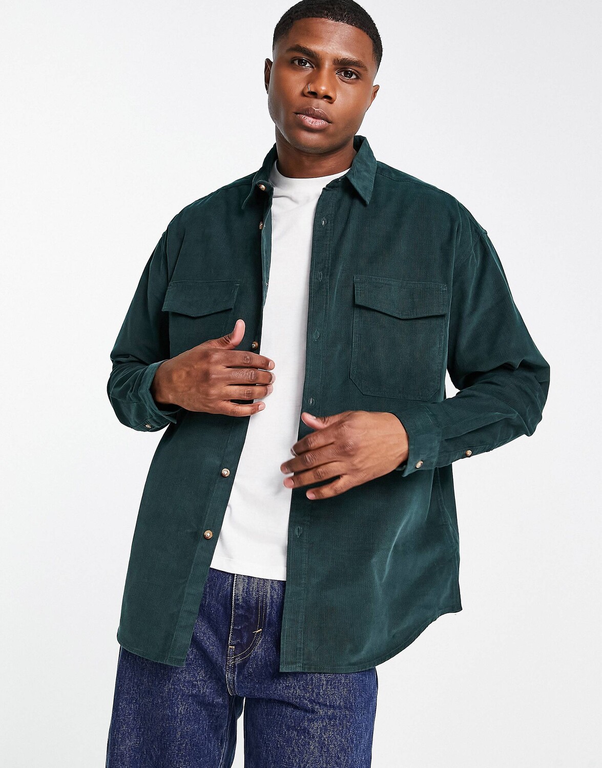 

Зеленая вельветовая рубашка оверсайз с двойными карманами ASOS DESIGN