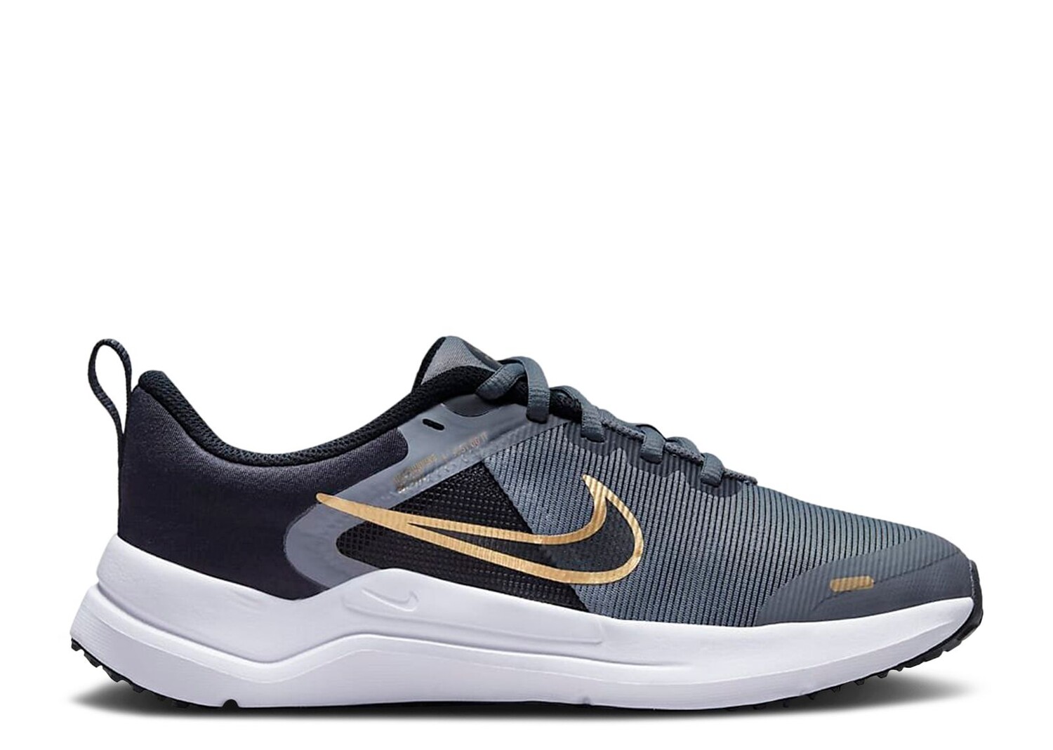 

Кроссовки Nike Downshifter 12 Gs 'Cool Grey Metallic Gold', серый