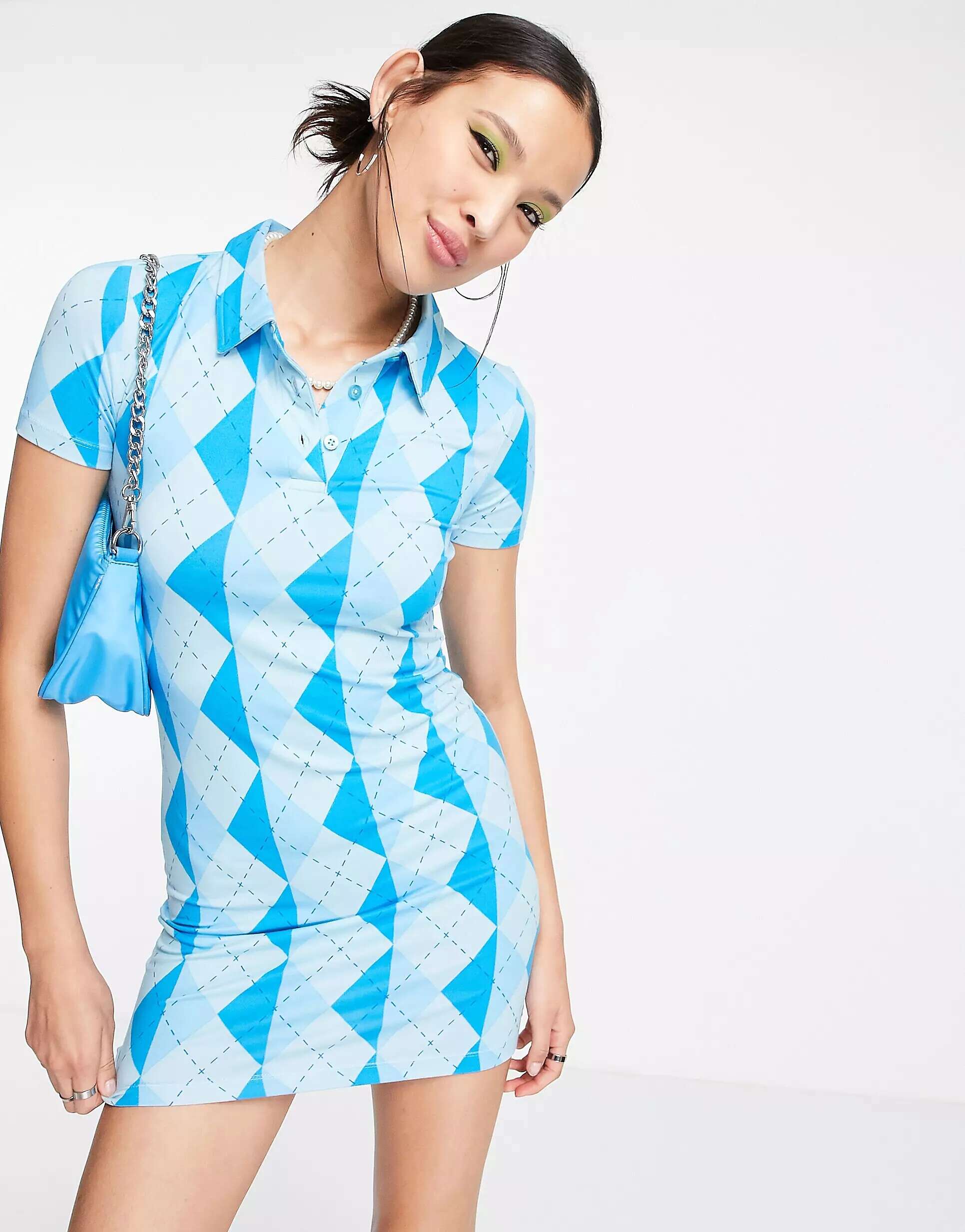 цена Синее облегающее платье-поло Urban Threads с аргилловым принтом