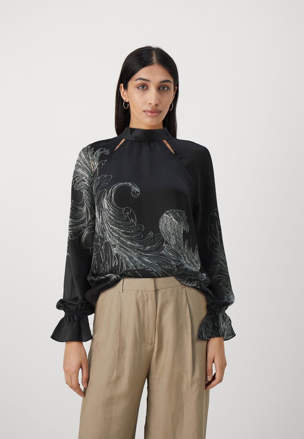 

Блузка JOELLAH Ted Baker, черный