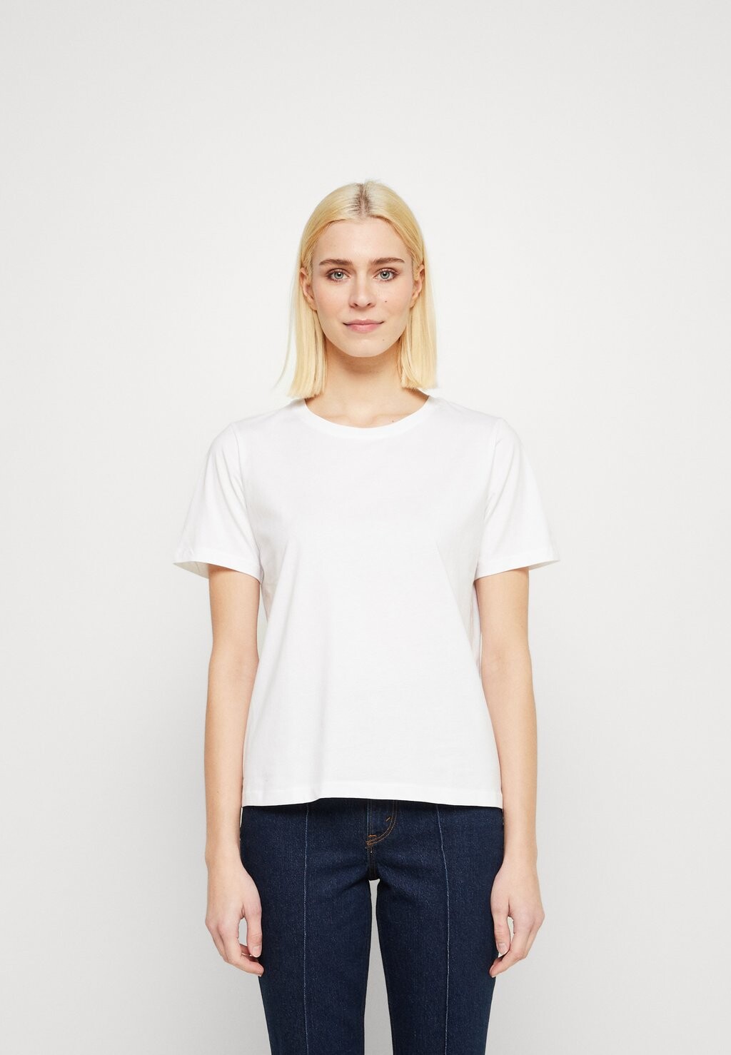 

Футболка Basic Calvin Klein, белый