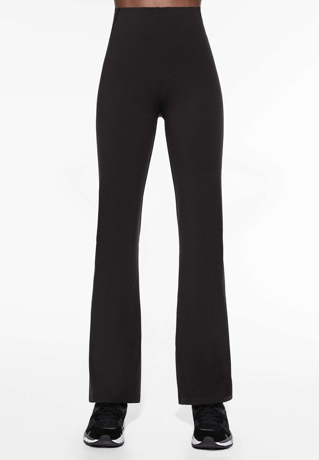 

Брюки CORE CONTROL COMPRESSIVE SUPER-HIGH-RISE FLARE OYSHO, цвет black
