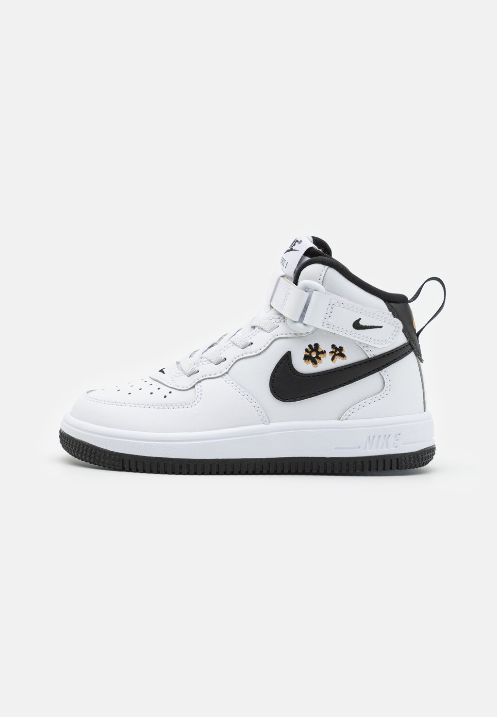 

Кроссовки высокие FORCE 1 LOW EASYON SE BT Nike Sportswear, цвет white/black